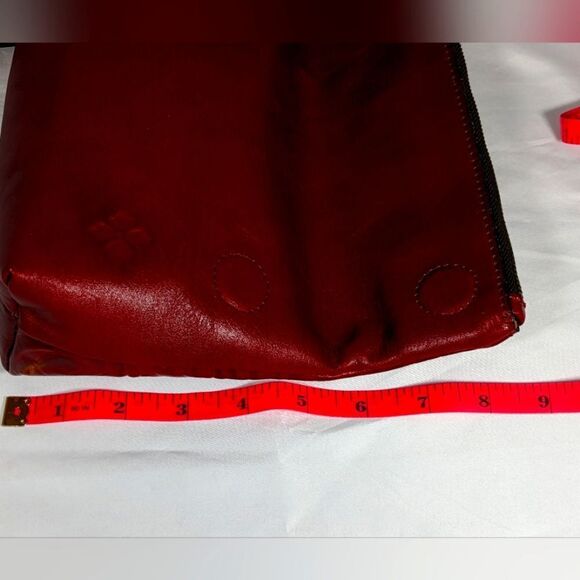 New in Box Patricia Nash Red Floral Tooled Leather Folding Clutch or Wristlet. - Picture 10 of 10